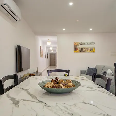 Lovely 3br With Private Terrace In Swieqi By 360 Estates *