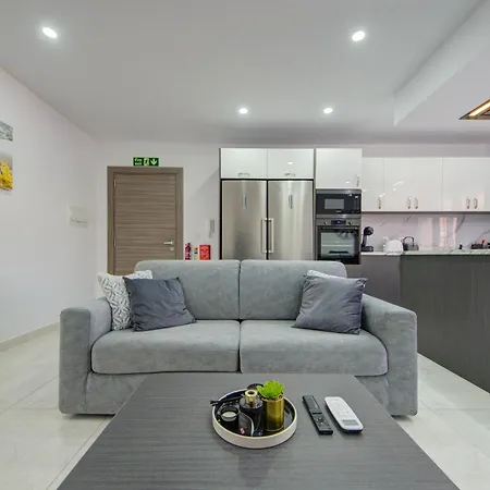 Lovely 3br With Private Terrace In Swieqi By 360 Estates 아파트 *