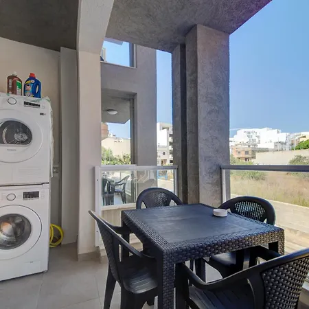 아파트 Lovely 3br With Private Terrace In Swieqi By 360 Estates