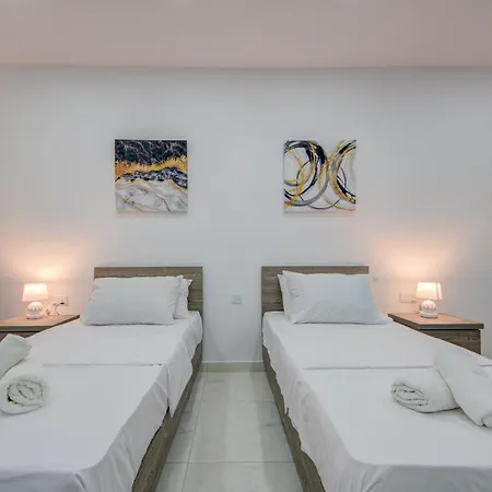 Lovely 3br With Private Terrace In Swieqi By 360 Estates 아파트 Is-Swieqi