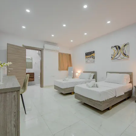 Lovely 3br With Private Terrace In Swieqi By 360 Estates * Is-Swieqi